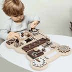 Montessori Busy Board aus Holz in Bärenform – Sensorik- und Motorikspielzeug für Kleinkinder